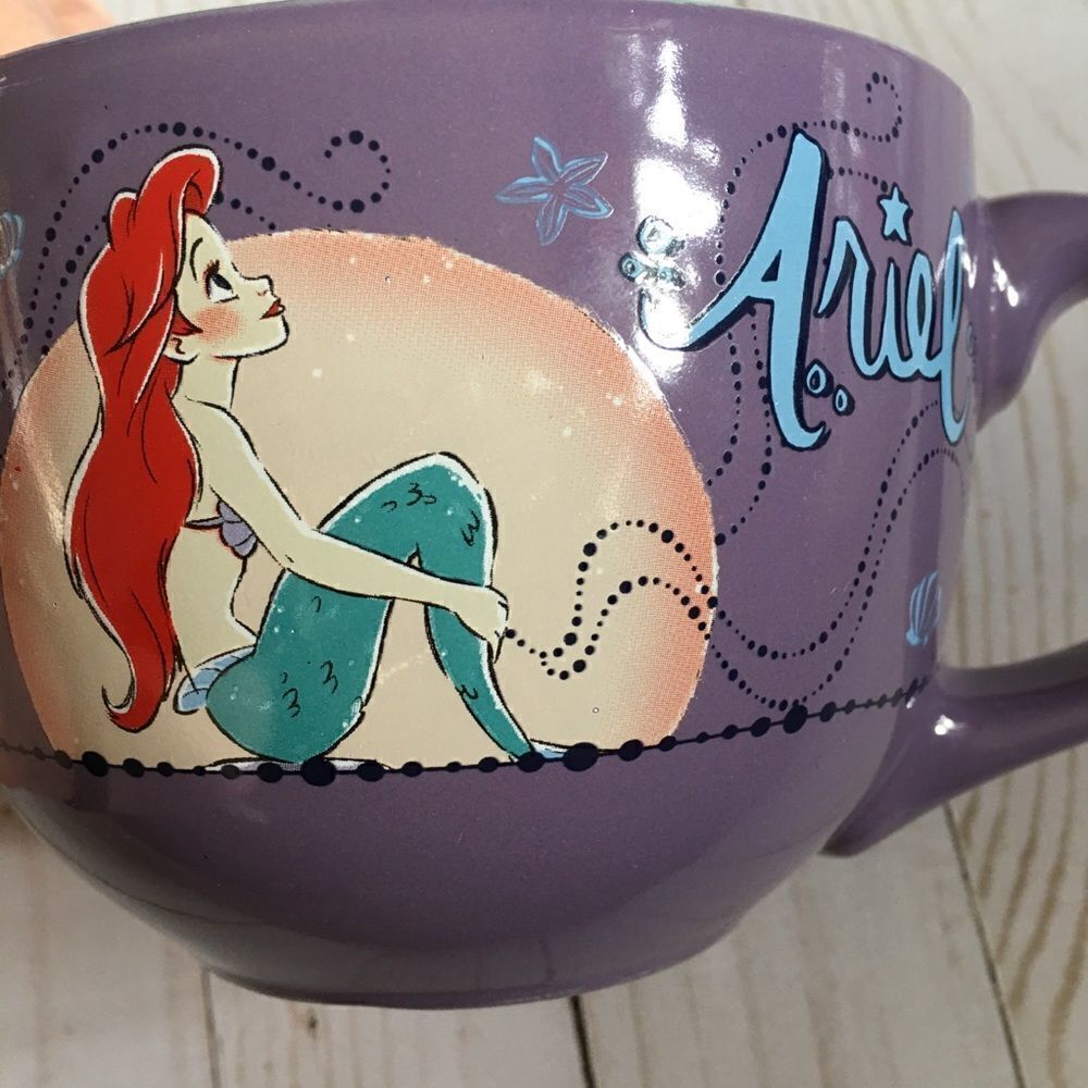 LITTLE MERMAID DISNEY Ariel 24 oz. Coffee/Soup Mug New. Condition is New.